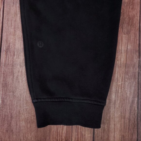 Lululemon Womens Size 6 Scuba High-Rise Cropped Joggers Pants Black W6BW6S - Picture 8 of 12
